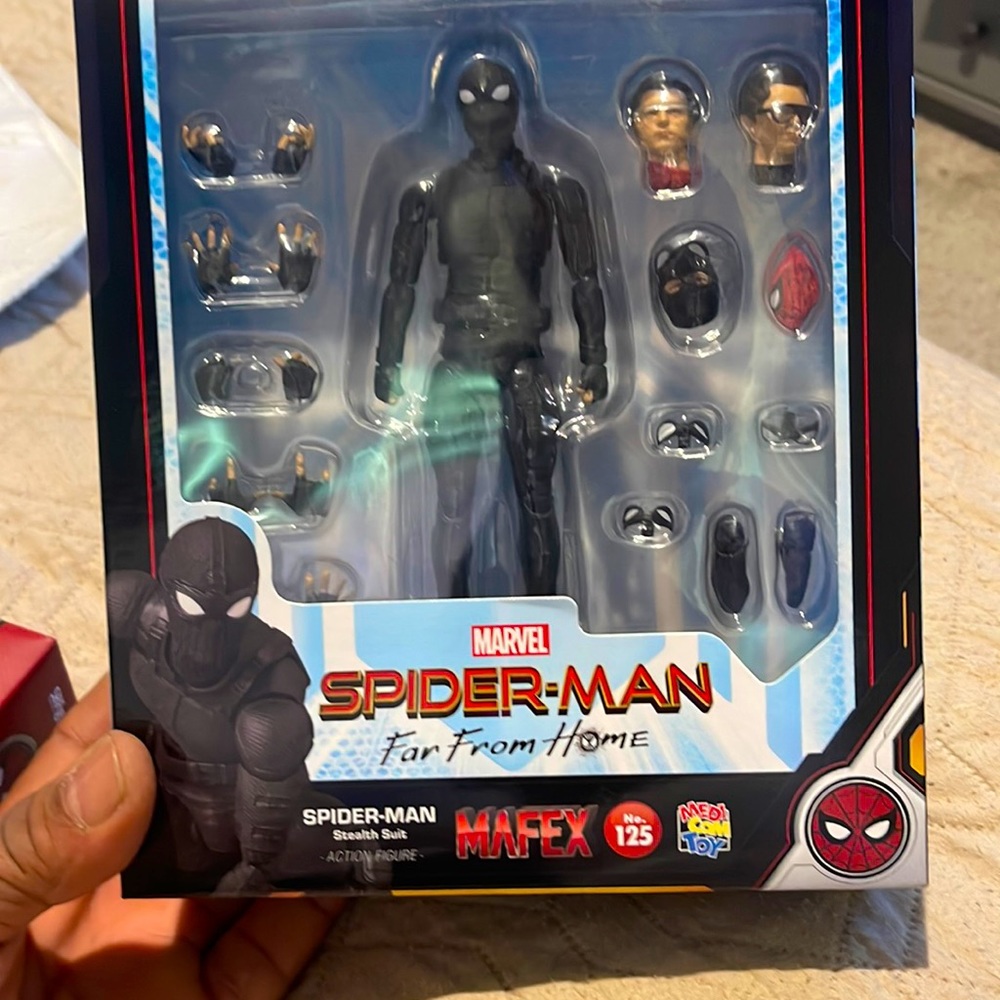 Mafex spider man far from home!